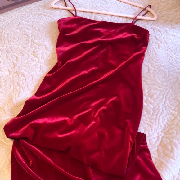 Sans Souci red velvet dress - Picture 1 of 7